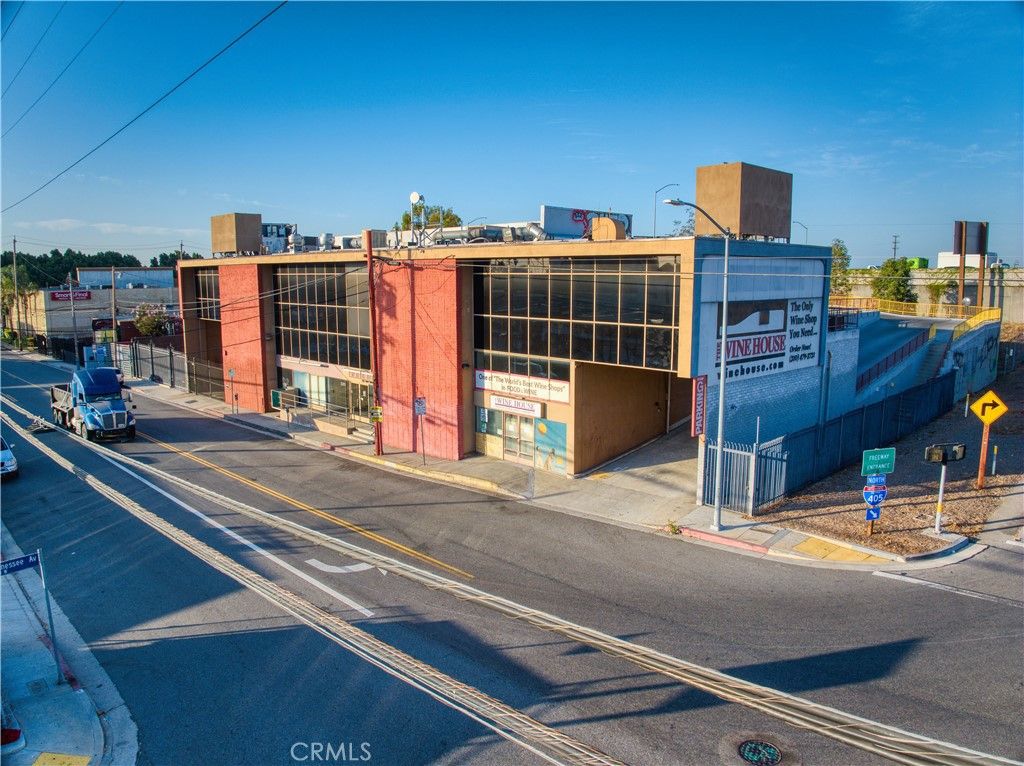 2311 Cotner Avenue, Los Angeles, CA 90064 — photo 3