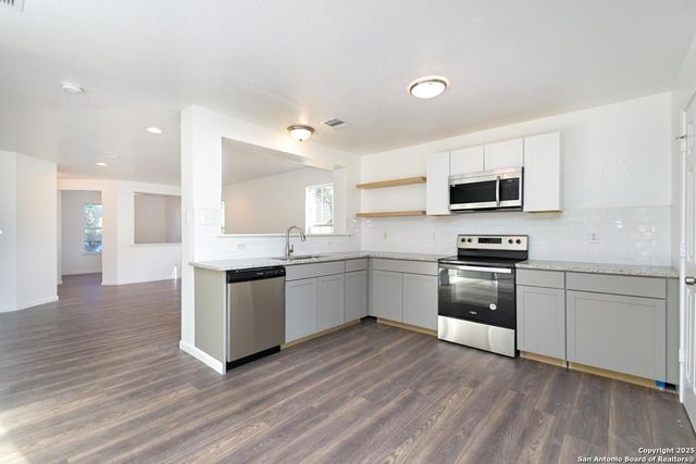 11647 Liberty Field, San Antonio, TX 78254