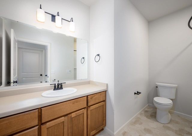 718 Cozy Farm Road, Waunakee, WI 53597