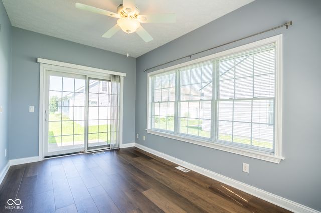 2023 Red Oak Court, Shelbyville, IN 46176