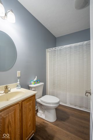 2023 Red Oak Court, Shelbyville, IN 46176