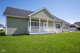 2023 Red Oak Court, Shelbyville, IN 46176