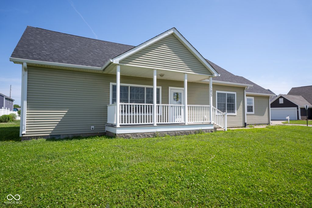 2023 Red Oak Court, Shelbyville, IN 46176