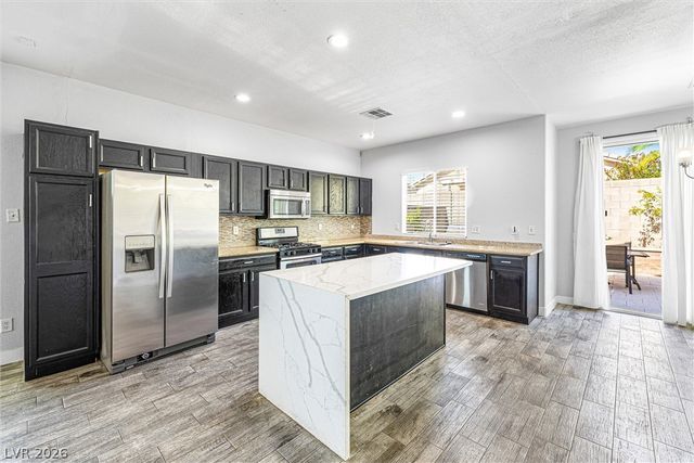 3257 Rushing Waters Place, Las Vegas, NV 89135