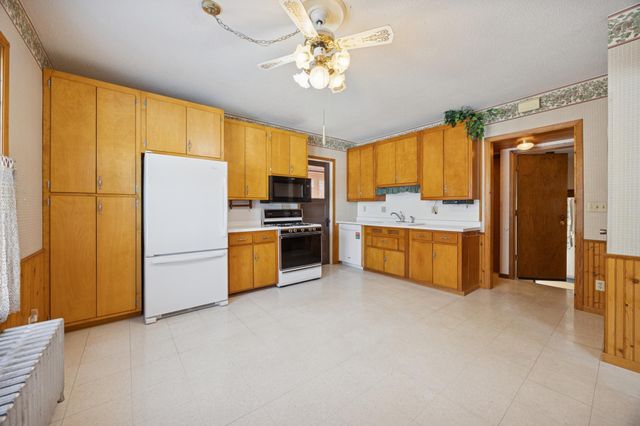 4810 Lexington Avenue NE, Andover, MN 55304