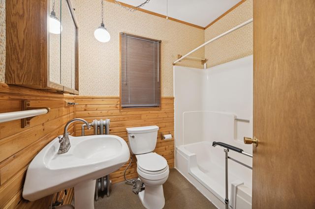 4810 Lexington Avenue NE, Andover, MN 55304