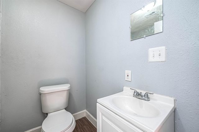 8129 Barkley Street, Houston, TX 77017
