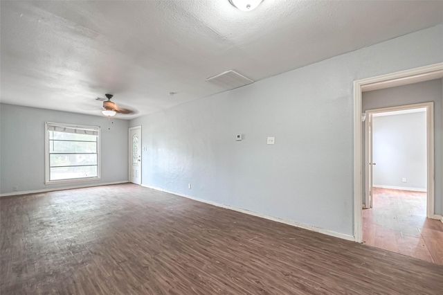 8129 Barkley Street, Houston, TX 77017