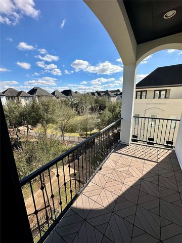 1826 Upland Lakes, Houston, TX 77043