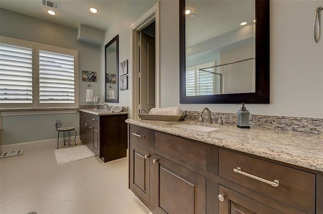 1826 Upland Lakes, Houston, TX 77043