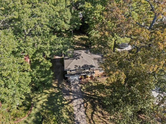 4608 Thoroughgood DR, Virginia Beach, VA 23455