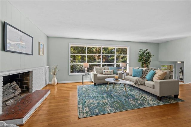 4608 Thoroughgood DR, Virginia Beach, VA 23455