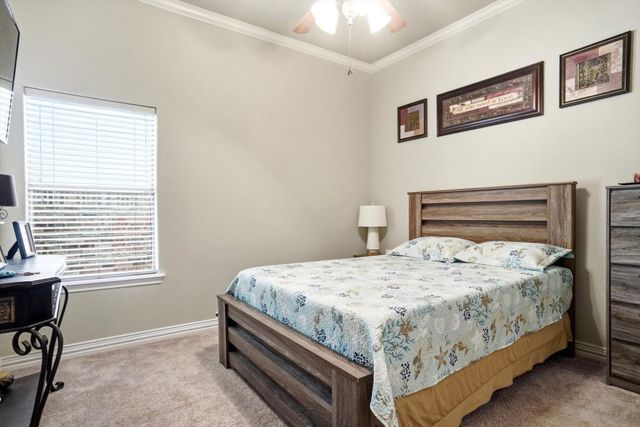 620 Highview Lane, Hurst, TX 76054