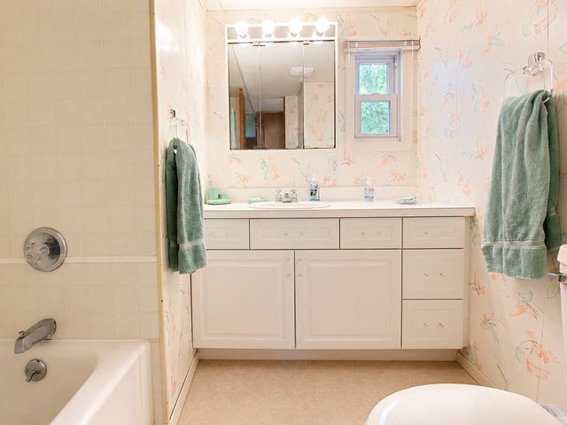 244 Tranquility Lane, St. Albans Town, VT 05478