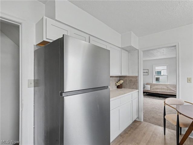 2549 26th Street, Cuyahoga Falls, OH 44223