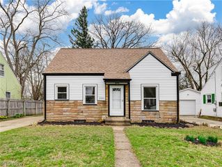2549 26th Street, Cuyahoga Falls, OH 44223