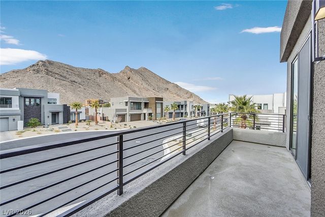 4008 Desert Trace Court, Las Vegas, NV 89129