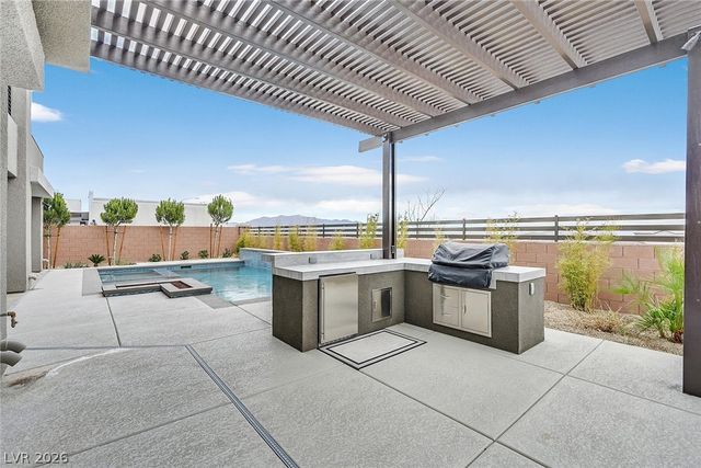 4008 Desert Trace Court, Las Vegas, NV 89129