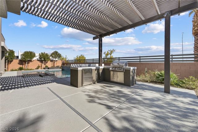 4008 Desert Trace Court, Las Vegas, NV 89129