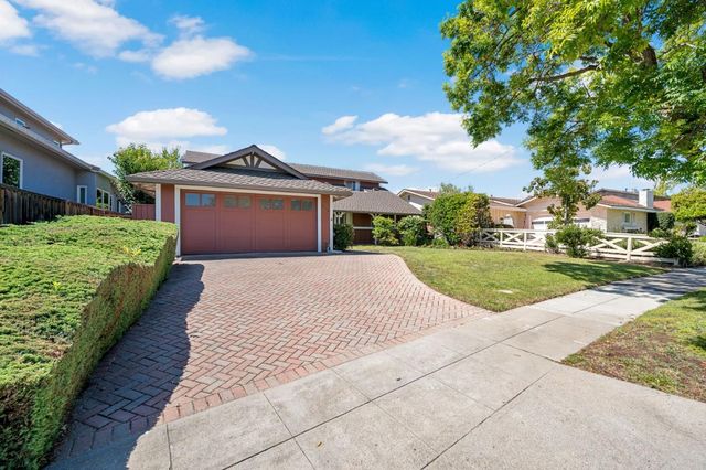 7864 Belknap Drive, Cupertino, CA 95014