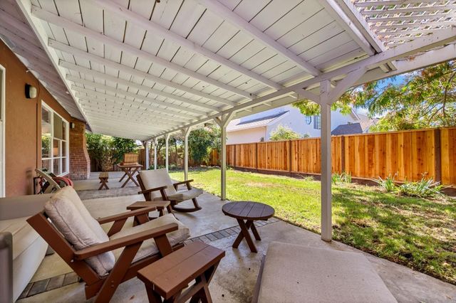 7864 Belknap Drive, Cupertino, CA 95014