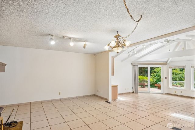 884 Kamus Place, Fox Island, WA 98333