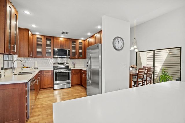 4566 HIDDEN VIEW PLACE 7, Sarasota, FL 34235