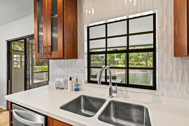 4566 HIDDEN VIEW PLACE 7, Sarasota, FL 34235