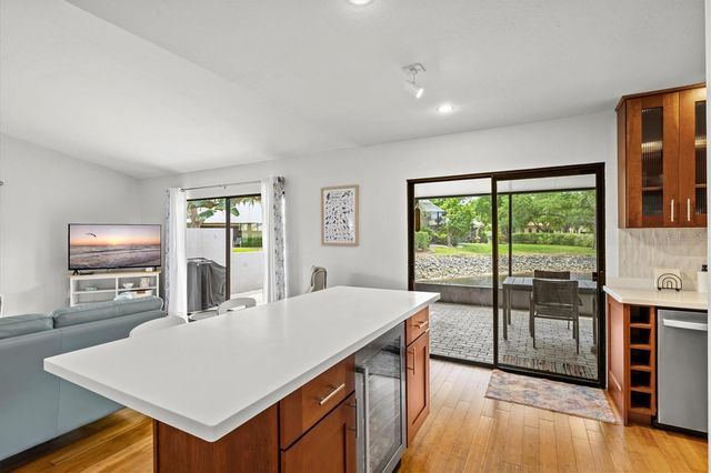 4566 HIDDEN VIEW PLACE 7, Sarasota, FL 34235