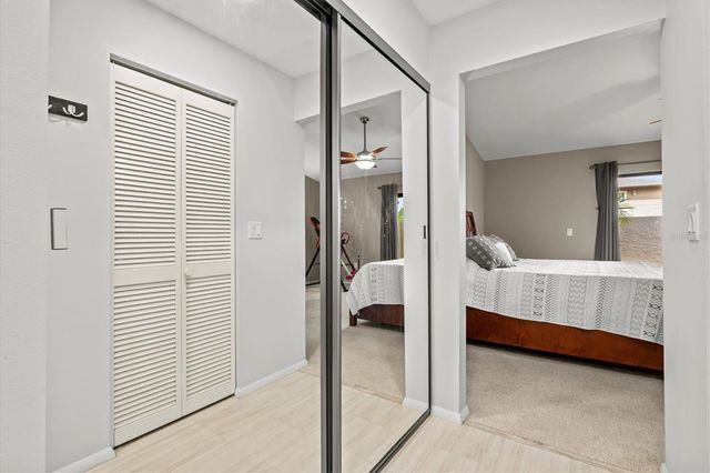 4566 HIDDEN VIEW PLACE 7, Sarasota, FL 34235