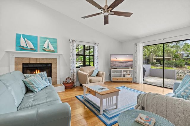 4566 HIDDEN VIEW PLACE 7, Sarasota, FL 34235