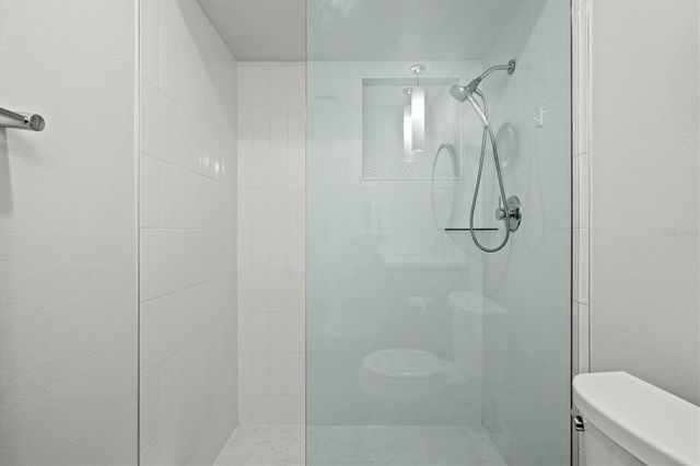 4566 HIDDEN VIEW PLACE 7, Sarasota, FL 34235