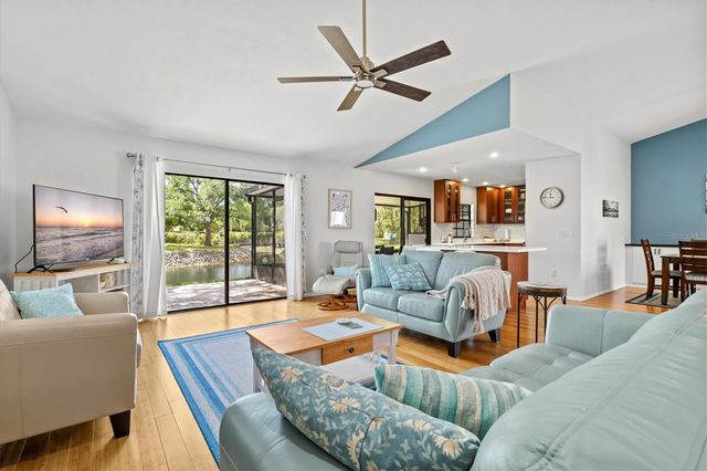 4566 HIDDEN VIEW PLACE 7, Sarasota, FL 34235