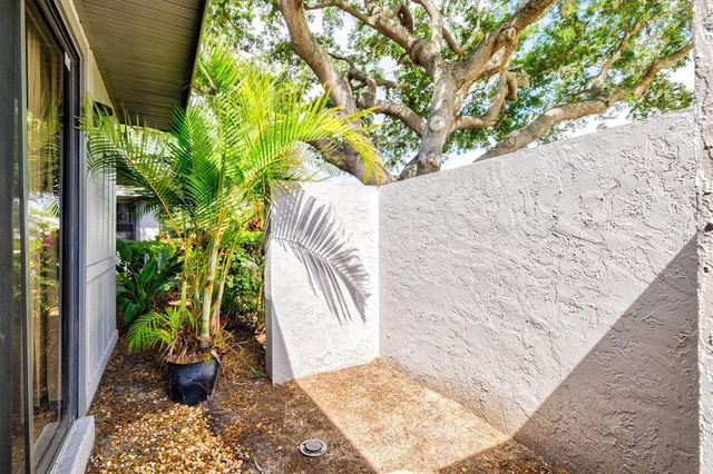 4566 HIDDEN VIEW PLACE 7, Sarasota, FL 34235