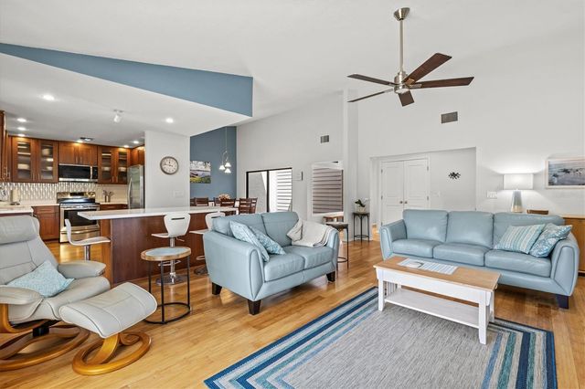 4566 HIDDEN VIEW PLACE 7, Sarasota, FL 34235