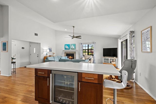 4566 HIDDEN VIEW PLACE 7, Sarasota, FL 34235