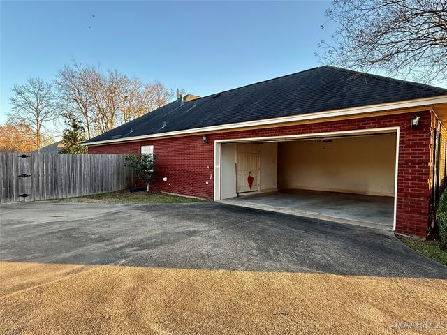 8209 Phyllis Court, Montgomery, AL 36117