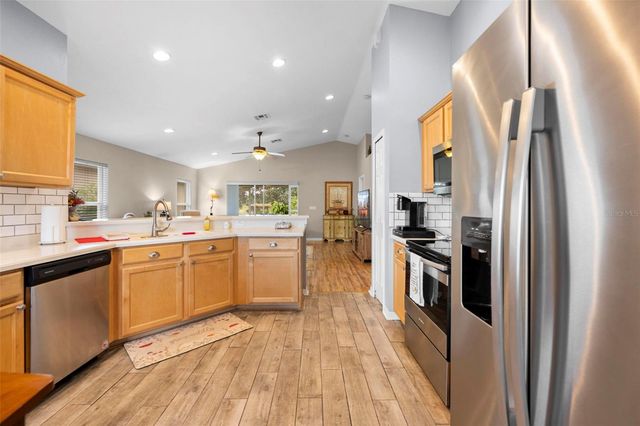 195 HARTFORD COURT, Spring Hill, FL 34609