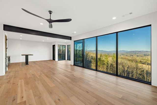 452 Summit Trace, Blairsville, GA 30512