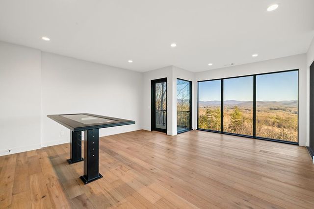 452 Summit Trace, Blairsville, GA 30512