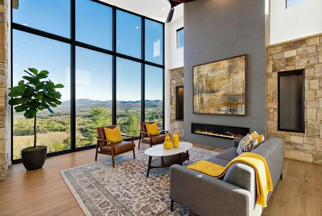 452 Summit Trace, Blairsville, GA 30512