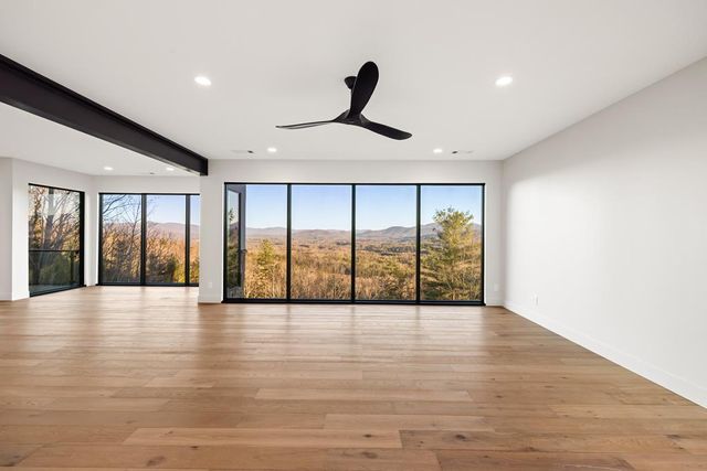 452 Summit Trace, Blairsville, GA 30512