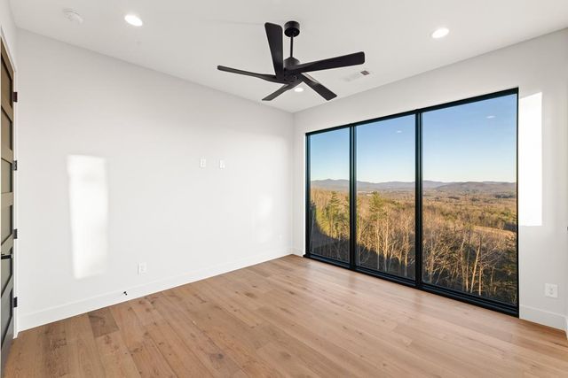 452 Summit Trace, Blairsville, GA 30512