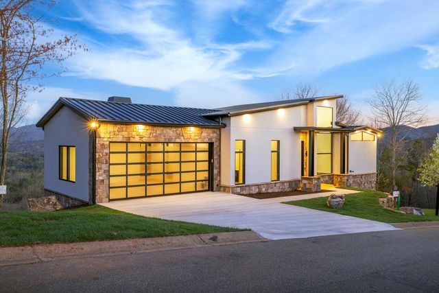 452 Summit Trace, Blairsville, GA 30512