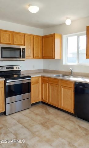 11752 W LOMA VISTA Drive, Arizona City, AZ 85123