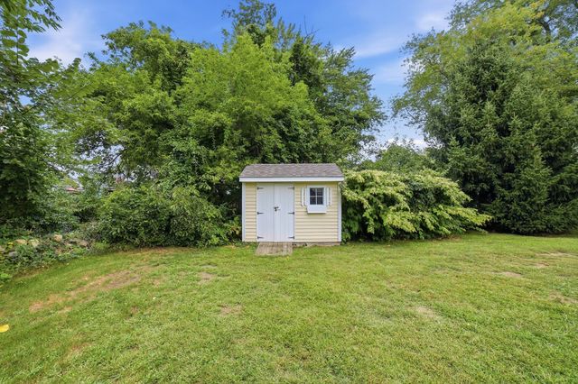 72 Palomino Dr, Franklin, MA 02038