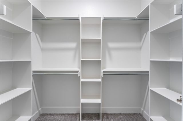 4680 W Triangle Street, Fayetteville, AR 72704