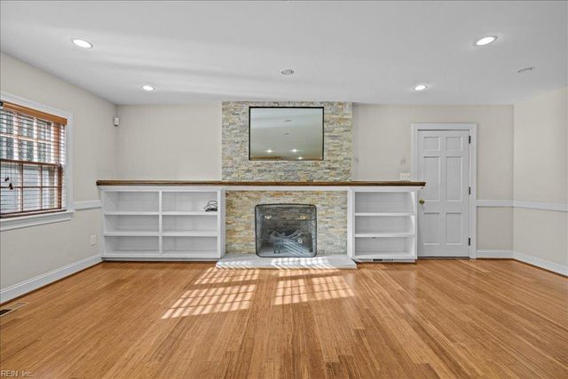 4207 Chesapeake AVE, Hampton, VA 23669