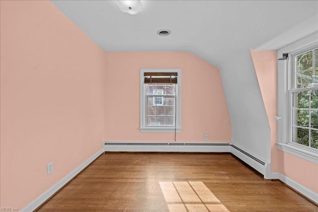 4207 Chesapeake AVE, Hampton, VA 23669