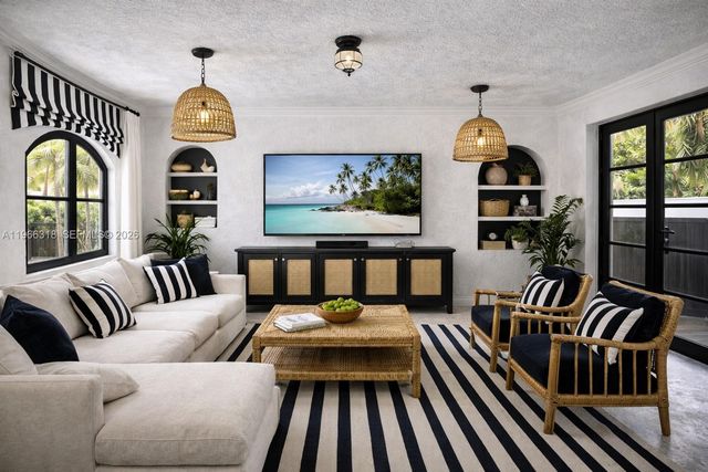 345 SW 36th Ave, Miami, FL 33135